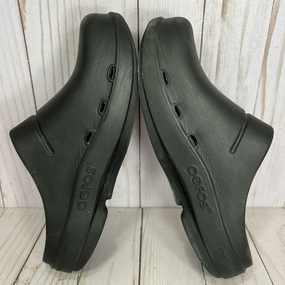 Oofos Oocloog Recovery Clogs Black Slides Womens … - image 7